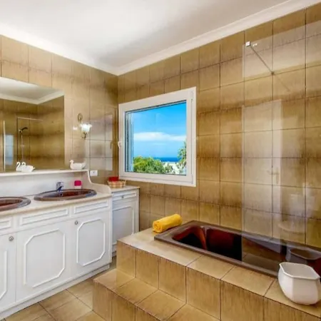 Vila Arcelia Puerto del Carmen (Lanzarote)